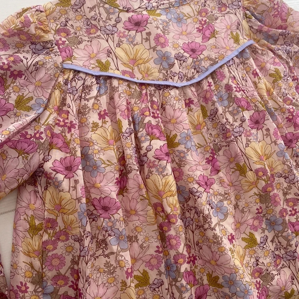 Aureum Designer's Floral Henley Puff Sleeve Blouse (NWOT) Size Small - Picture 7 of 15